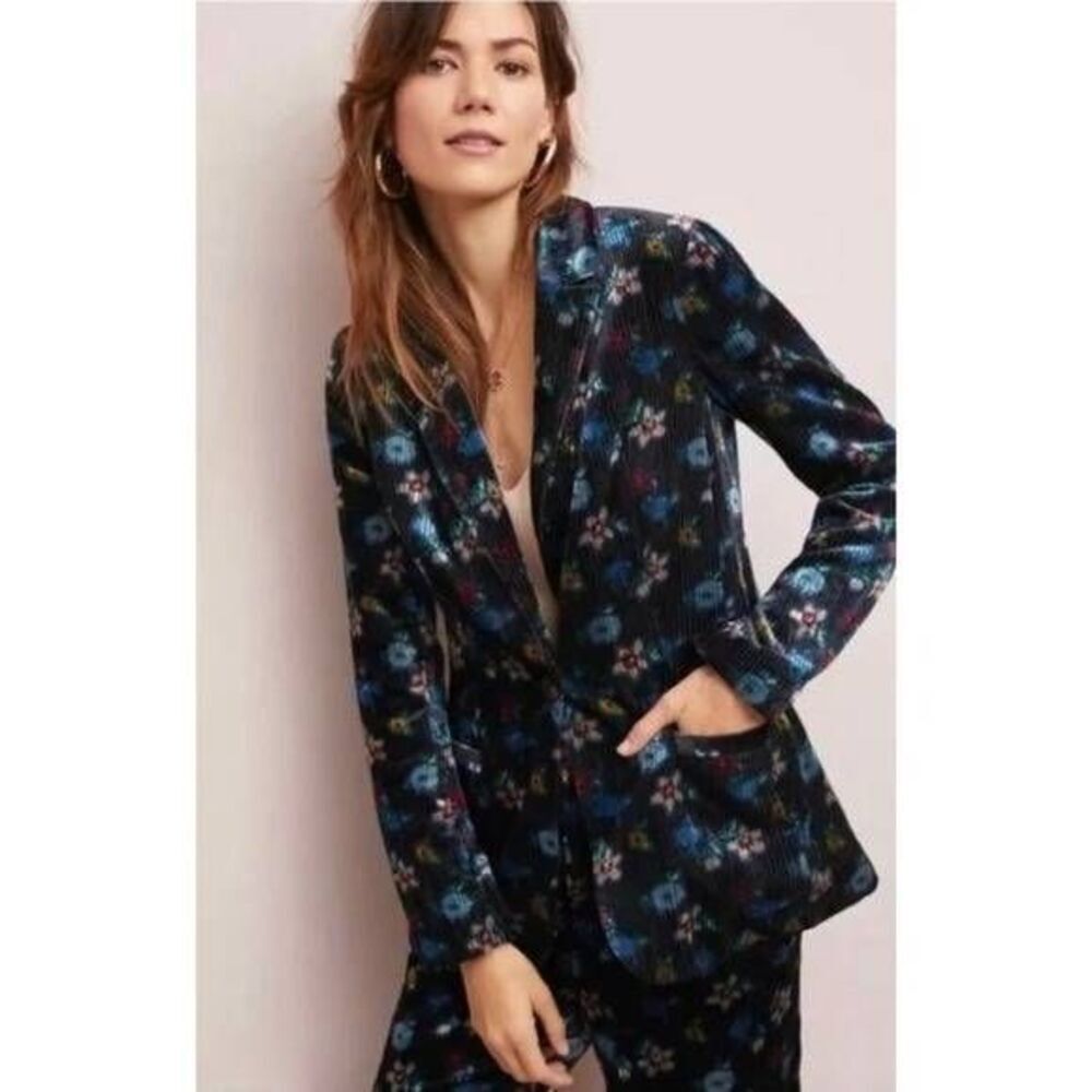 ETT:TWA Blooming Floral Velvet Blazer Sz. 8